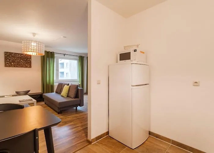 Schoene 2-zimmerwohnung In Hannover-list * Hanôver