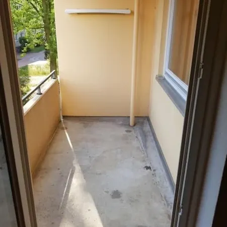 Schoene 2-zimmerwohnung In Hannover-list Hanóver