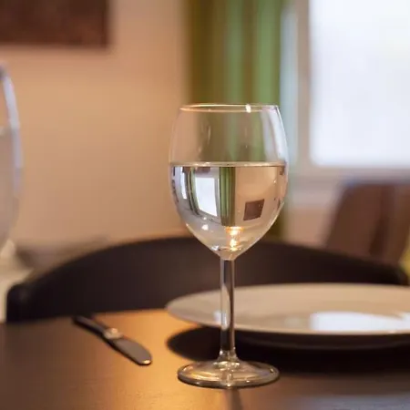 Schoene 2-zimmerwohnung In Hannover-list