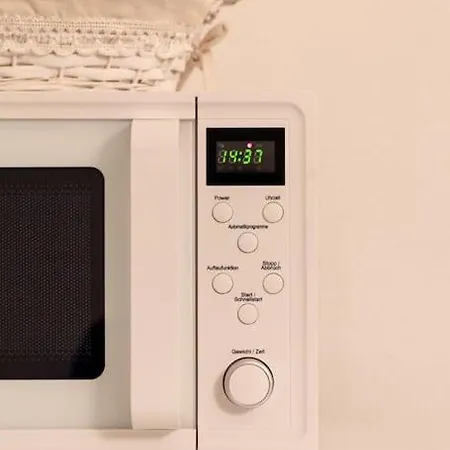 Apartamento Schoene 2-zimmerwohnung In Hannover-list