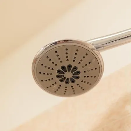 Apartamento Schoene 2-zimmerwohnung In Hannover-list Hanóver