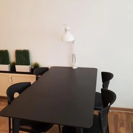 Schoene 2-zimmerwohnung In Hannover-list * Hanóver