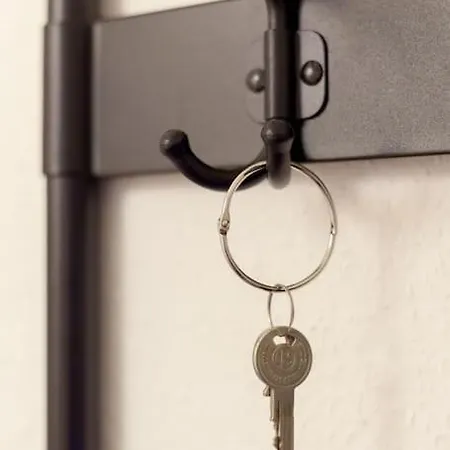 Schoene 2-zimmerwohnung In Hannover-list *